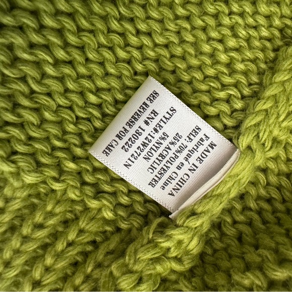 Cute Green Flowered Cardigan by New In sz S - Picture 3 of 7